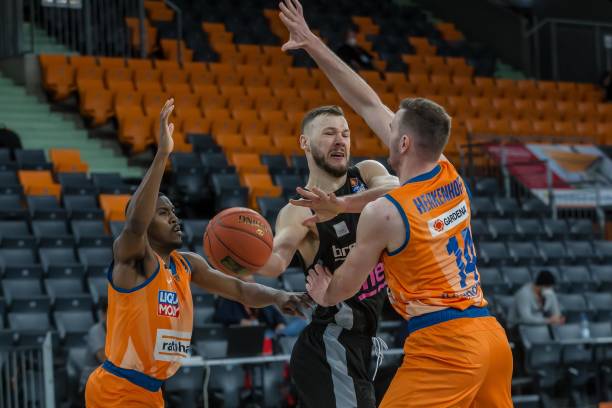 短期战绩或 短期战绩或